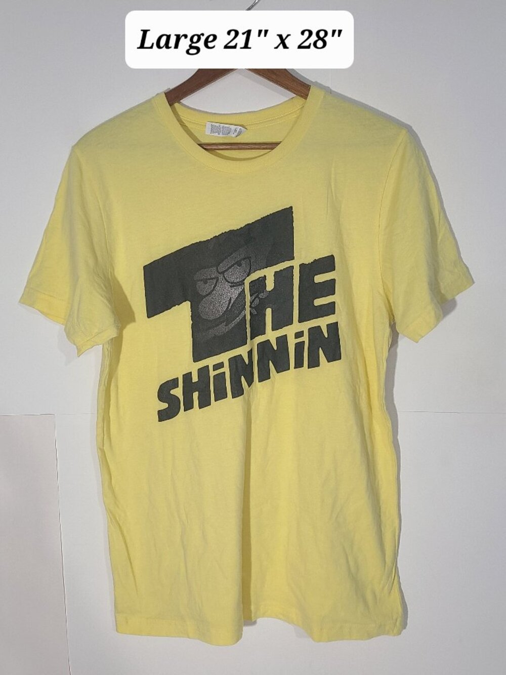 The Simpsons Groundskeeper Willie "The Shinnin" Yellow Large T-Shirt
